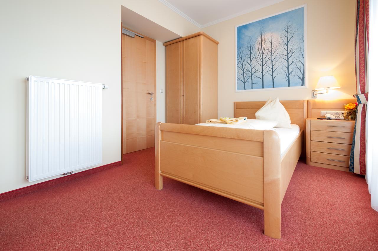 Hotel Landhof Simeter Gmbh سبيتال ان دير دراو المظهر الخارجي الصورة